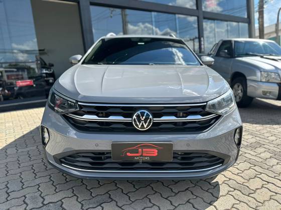 VOLKSWAGEN NIVUS 1.0 200 TSI TOTAL FLEX HIGHLINE AUTOMÁTICO